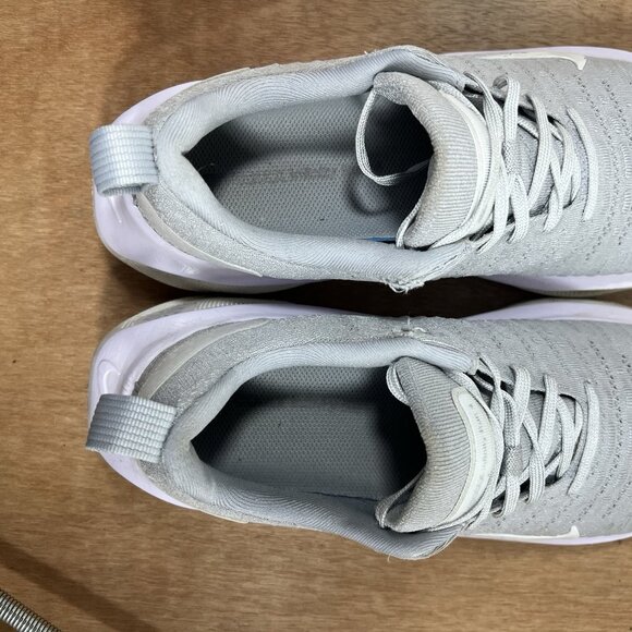 Nike ReactX Infinity Run Flyknit 4 Women Size 10.5 DR2670-012 Gray Running Shoes - Picture 8 of 9